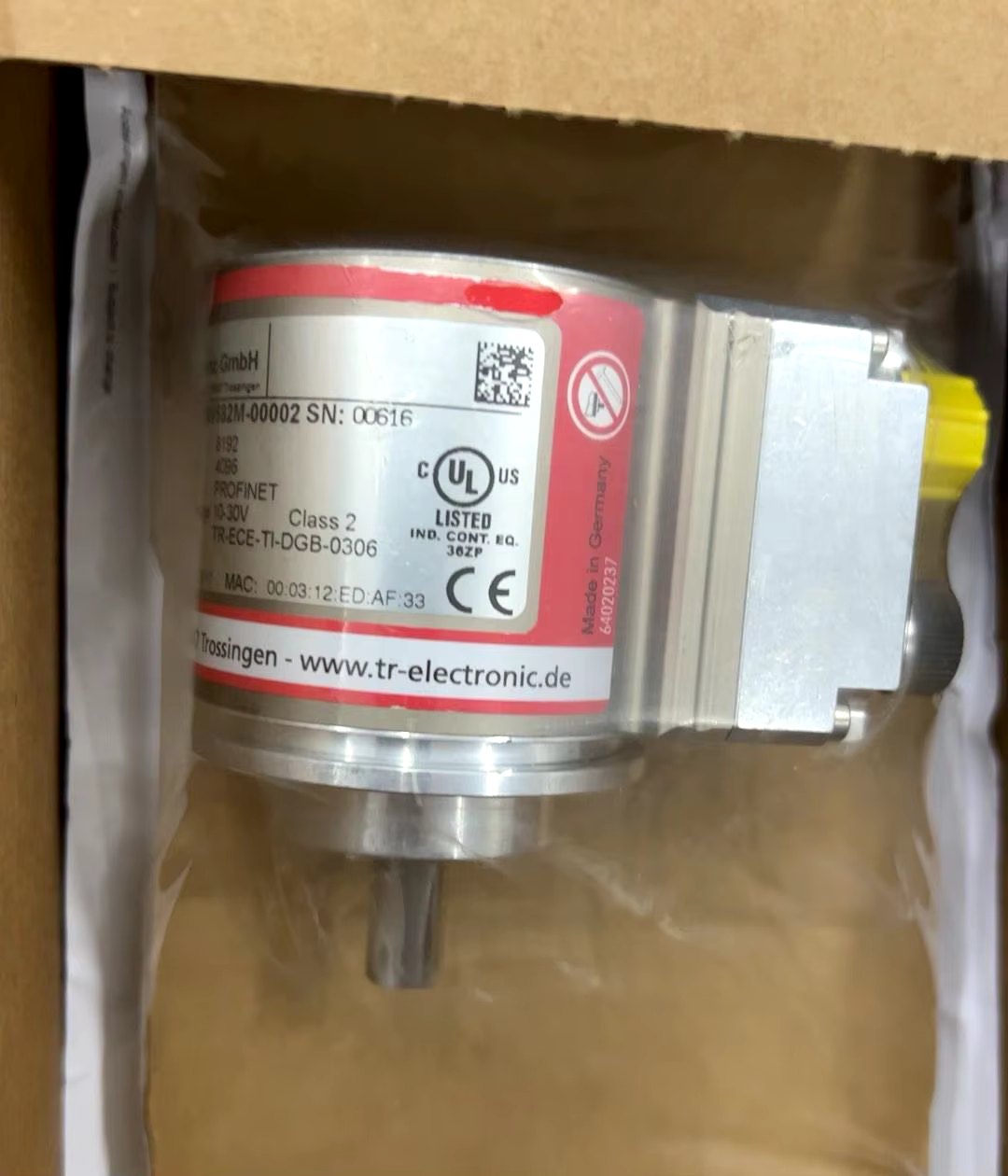 TR-Electronic CEV582M-00002